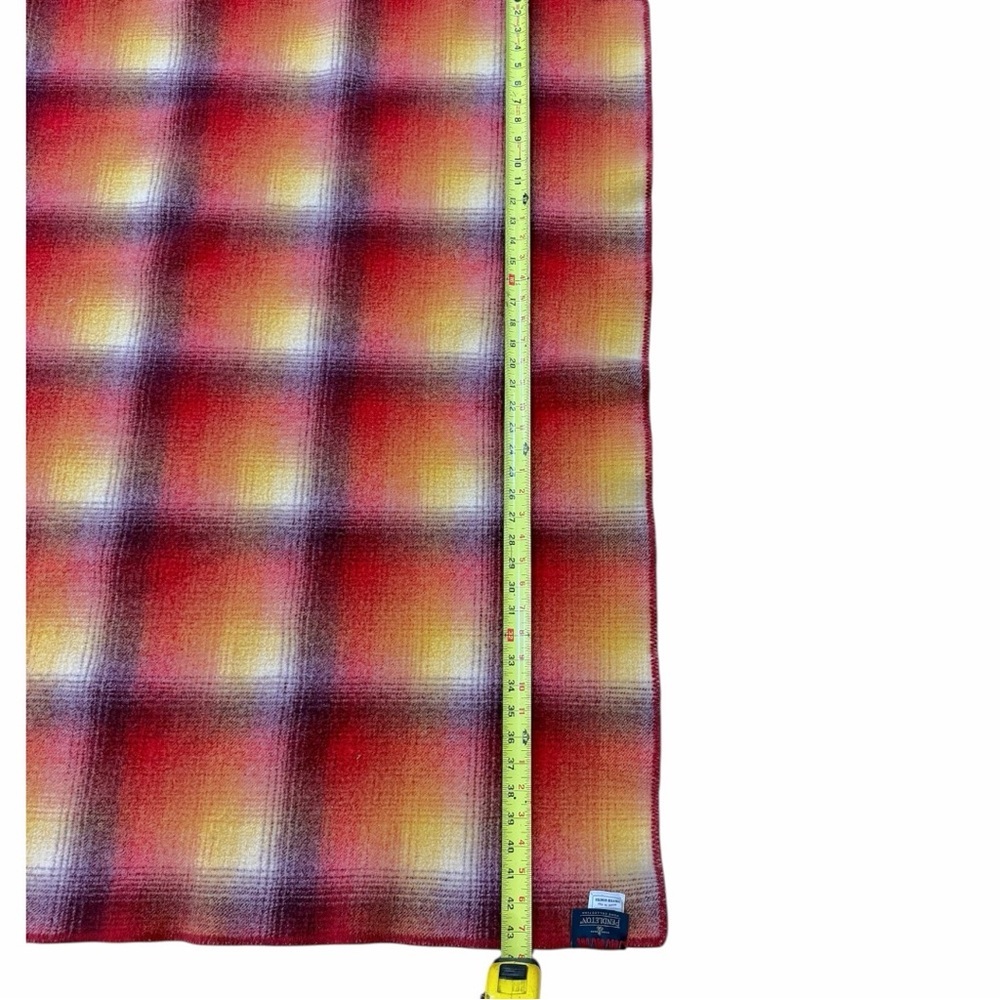 Pendleton Eco-Wise Washable Virgin Wool Throw Blanket Maroon Gold Plaid Ombré - Picture 7 of 8